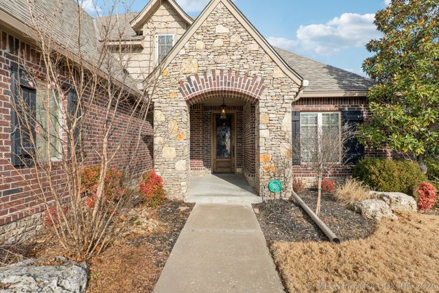 3726 S Fir Boulevard, Broken Arrow, OK 74011