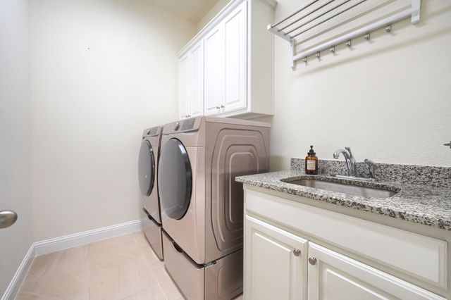 996 Heather Falls Drive, Rockwall, TX 75087
