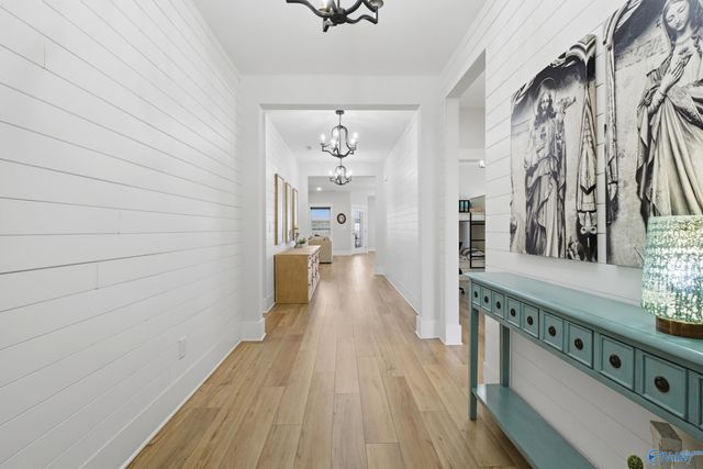 233 White Horse Way, Toney, AL 35773