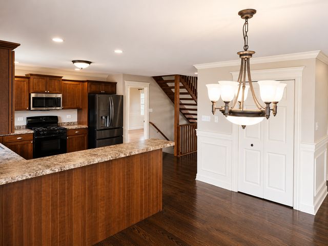 1123 Meadow Path, Manteno, IL 60950