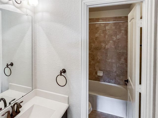 25310 Evergreen Bend Drive, Spring, TX 77389