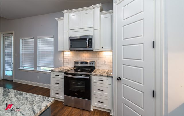 2028 Pine Hill Road, Shreveport, LA 71107