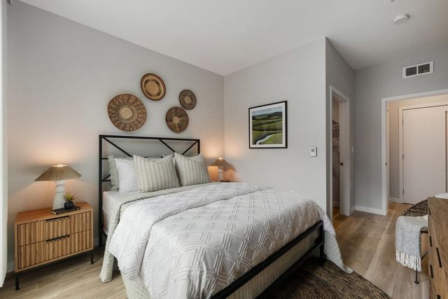 260 Brooklyn Basin Way 411, Oakland, CA 94606