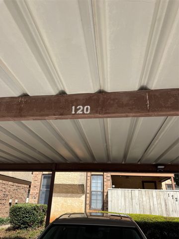 1723 Crest Grove Drive 120B, Arlington, TX 76012