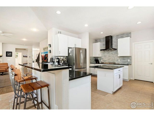 714 Fairbourne Way, Fort Collins, CO 80525