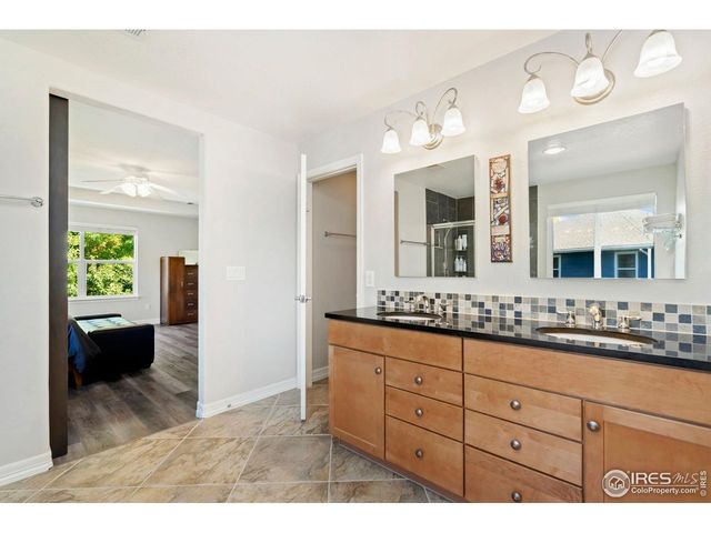 714 Fairbourne Way, Fort Collins, CO 80525