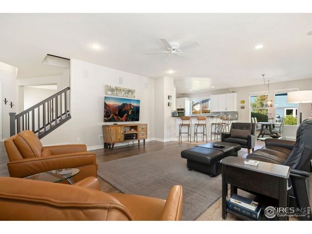 714 Fairbourne Way, Fort Collins, CO 80525