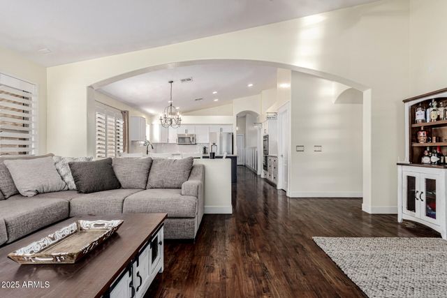 812 W GASCON Road, San Tan Valley, AZ 85143