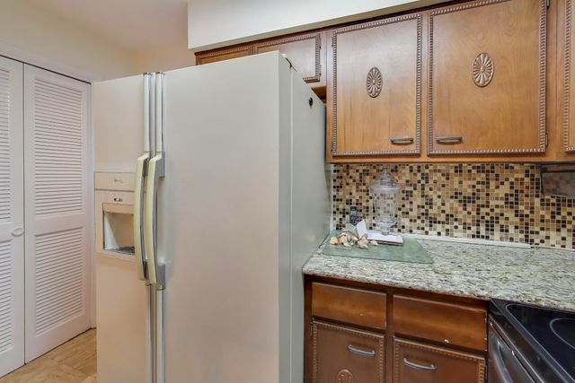 2104 Cardinal Drive, East Chicago, IN 46312