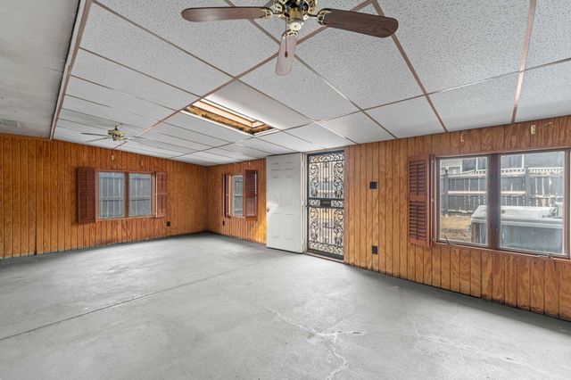 2104 Cardinal Drive, East Chicago, IN 46312