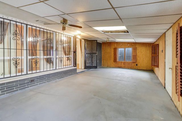 2104 Cardinal Drive, East Chicago, IN 46312