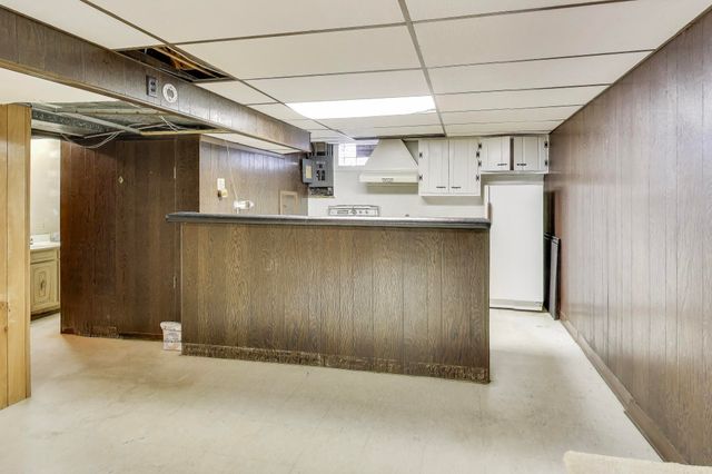 2104 Cardinal Drive, East Chicago, IN 46312