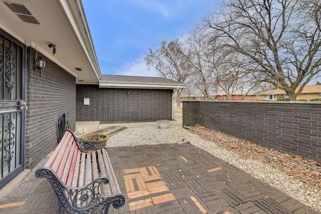 2104 Cardinal Drive, East Chicago, IN 46312