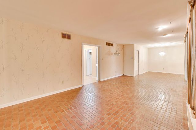 2104 Cardinal Drive, East Chicago, IN 46312