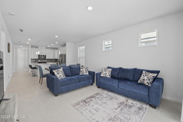 102 FAIRLAKE Circle, St. Augustine, FL 32092