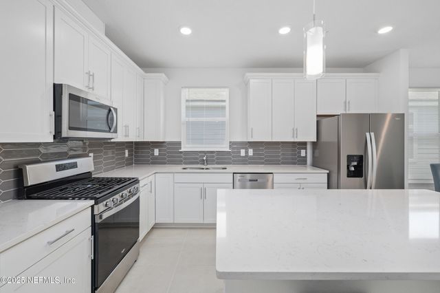 102 FAIRLAKE Circle, St. Augustine, FL 32092