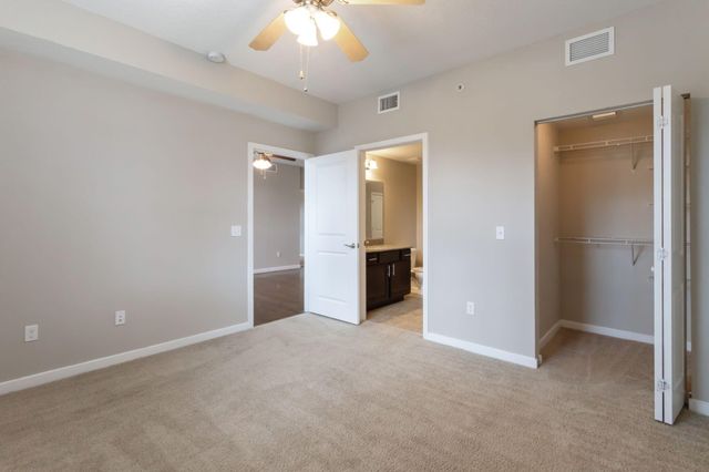 3607 High Ridge Road 207, Boynton Beach, FL 33426