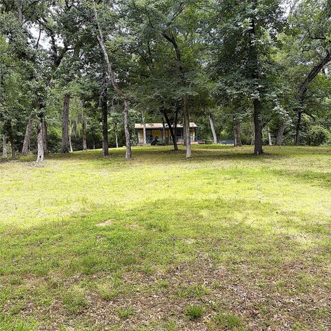 8788 Pr 1215, Centerville, TX 75833