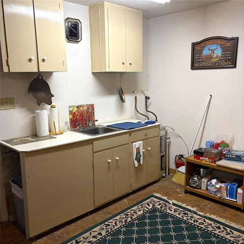 8788 Pr 1215, Centerville, TX 75833