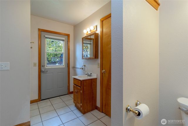 704 Gladys Street, Walla Walla, WA 99362