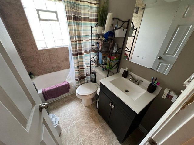 5076 N 20th STREET, Milwaukee, WI 53209