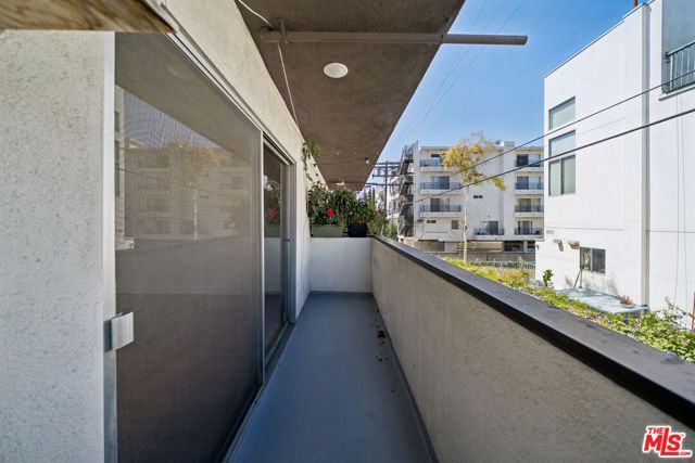 105 S Orlando Avenue 207, Los Angeles, CA 90048