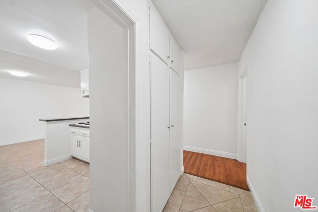 105 S Orlando Avenue 207, Los Angeles, CA 90048