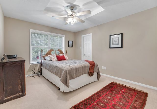 9618 Whispering Ridge, College Station, TX 77845