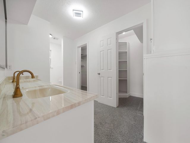 8715 Covent Garden Street, Houston, TX 77031