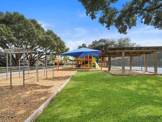 8715 Covent Garden Street, Houston, TX 77031