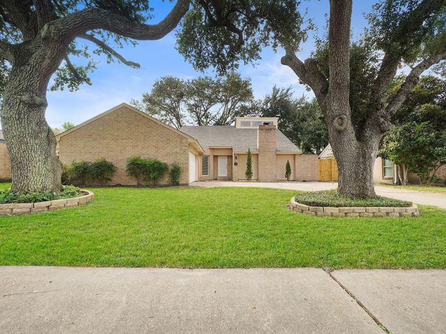 8715 Covent Garden Street, Houston, TX 77031