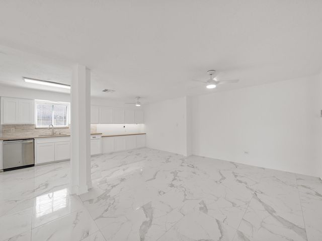 8715 Covent Garden Street, Houston, TX 77031