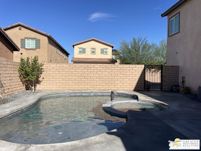 67472 Rio Madre Drive, Cathedral City, CA 92234