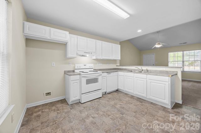 2246 Sunset Boulevard, Charlotte, NC 28269