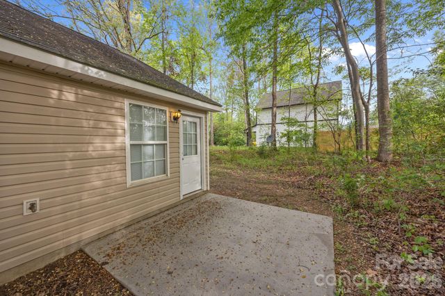 2246 Sunset Boulevard, Charlotte, NC 28269