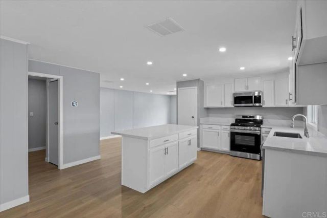 1145 E Barham 15, San Marcos, CA 92078