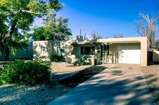 721 Palomas Drive NE, Albuquerque, NM 87108