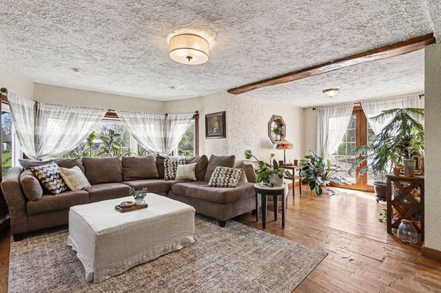 7828 Division Drive, Newton Twp, MI 49014