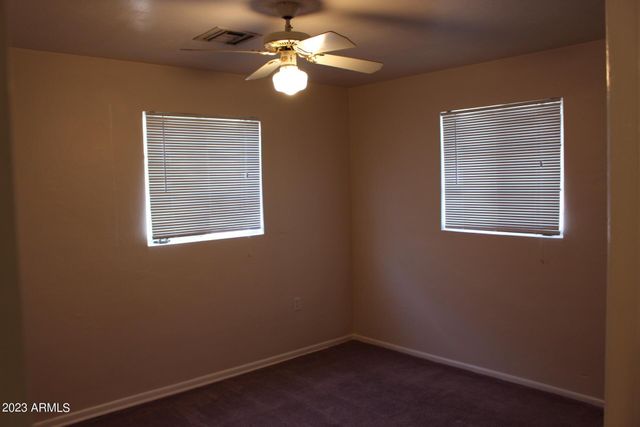 910 S Una Avenue, Tempe, AZ 85281