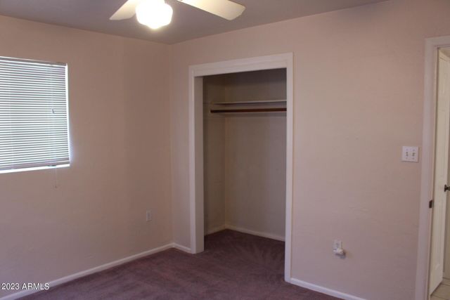 910 S Una Avenue, Tempe, AZ 85281