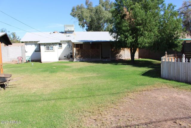 910 S Una Avenue, Tempe, AZ 85281