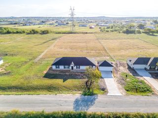 5716 High Plains Trail, Joshua, TX 76058