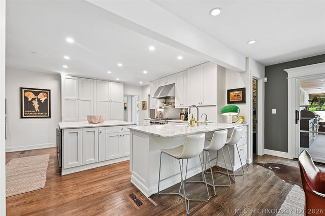1203 E 30th Place, Tulsa, OK 74114