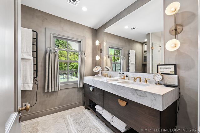 1203 E 30th Place, Tulsa, OK 74114