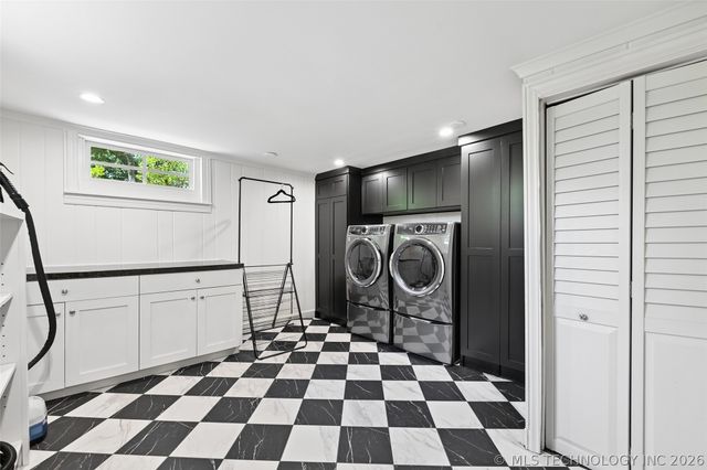 1203 E 30th Place, Tulsa, OK 74114