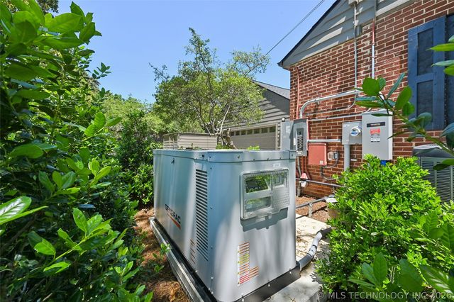 1203 E 30th Place, Tulsa, OK 74114