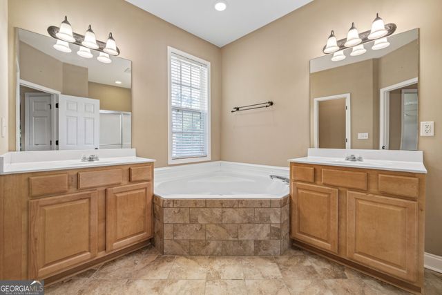 7913 Pea Ridge Road, Lula, GA 30554