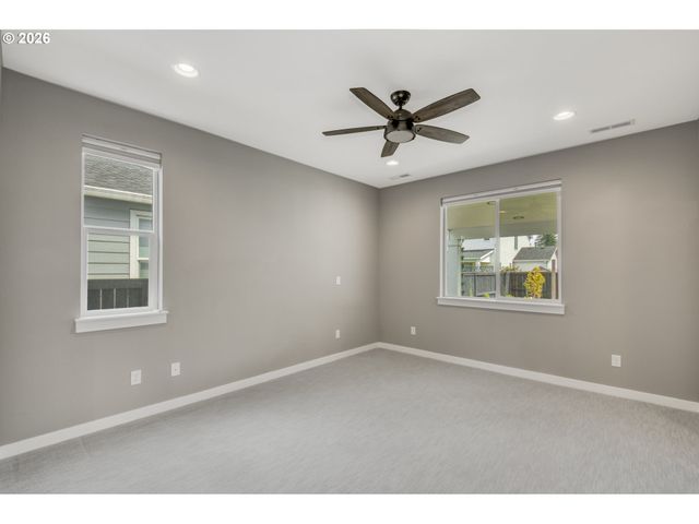 1524 N RIVER ALDER St, Canby, OR 97013