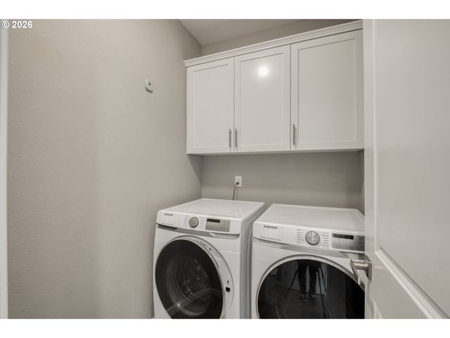 1524 N RIVER ALDER St, Canby, OR 97013