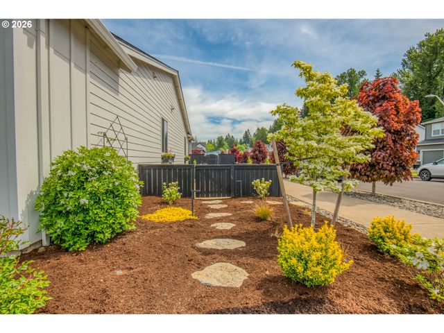1524 N RIVER ALDER St, Canby, OR 97013